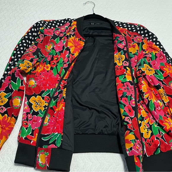 New ..Zara floral Jacket !! - Picture 5 of 6